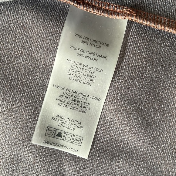 David Lerner fitted brown faux leather shirt. - Picture 5 of 5